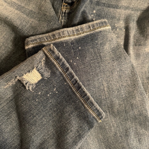 Judy Blue Size 24W Skinny Fit Distressed Bleach Splash Light Blue Jeans Stretch - Picture 14 of 14
